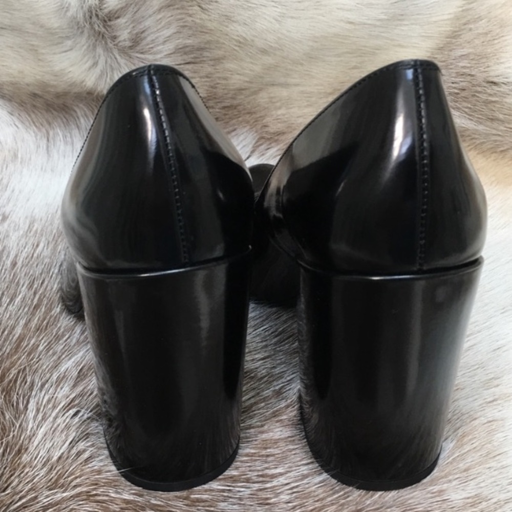 Stuart Weitzman Leather Pumps - Picture 4 of 5